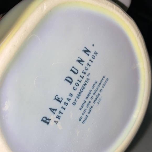 Rae Dunn nuggets white Christmas iridescent oversized coffee cup - Picture 4 of 4